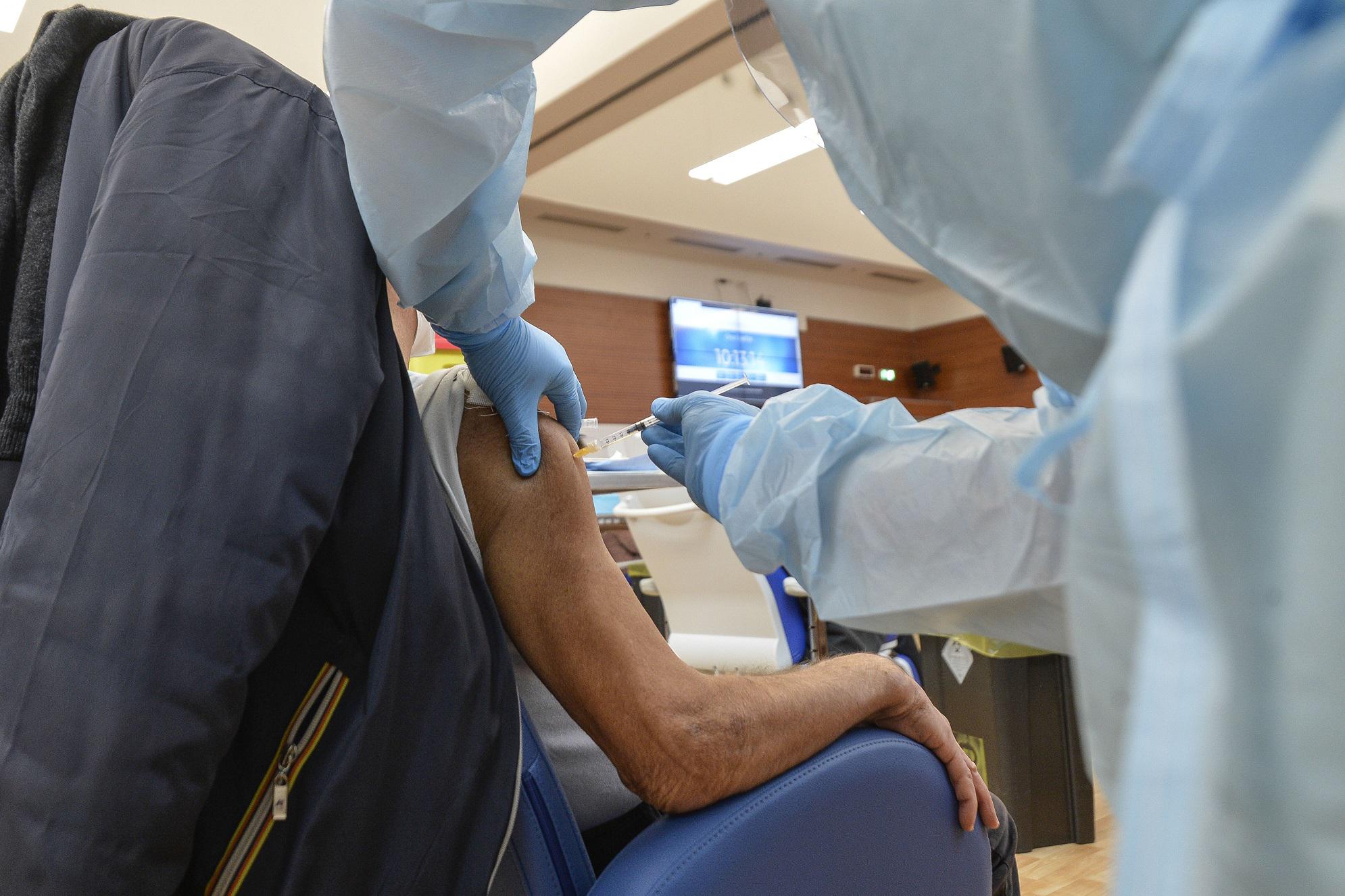 Vaccini Italia, Rasi: "Da giugno penso a open day"