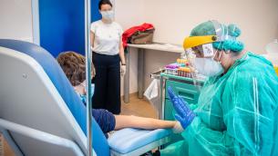 Vaccino ai giovani, Cauda: "Immunizzare anche bimbi sotto i 12 anni"