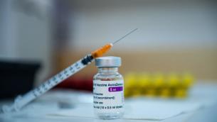 Vaccino AstraZeneca, in Germania solo a over 60