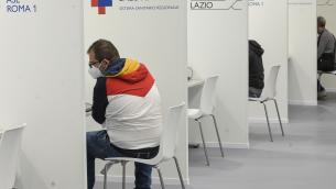 Vaccino AstraZeneca: news Italia tra seconda dose, open day e bugiardino