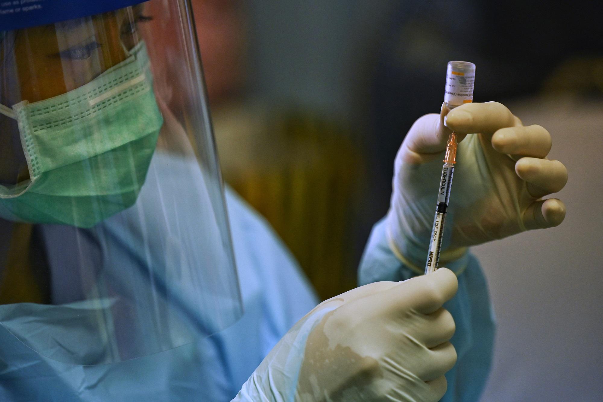 Vaccino cinese Sinovac, "possibile efficacia contro varianti Covid"