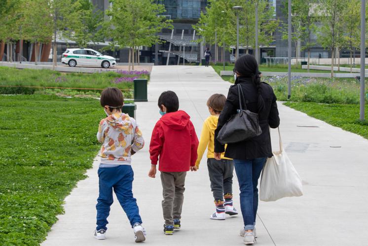 Vaccino covid bimbi 6-11 anni, 'possibile entro Natale'
