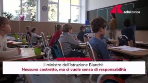 Vaccino Covid, escluso obbligo per insegnanti