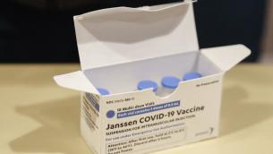 Vaccino covid Johnson & Johnson, "rispetteremo impegni"