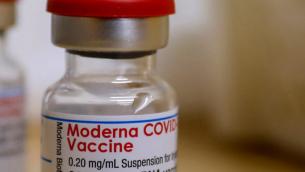 Vaccino covid Usa, ok richiamo Moderna e Pfizer per over 18