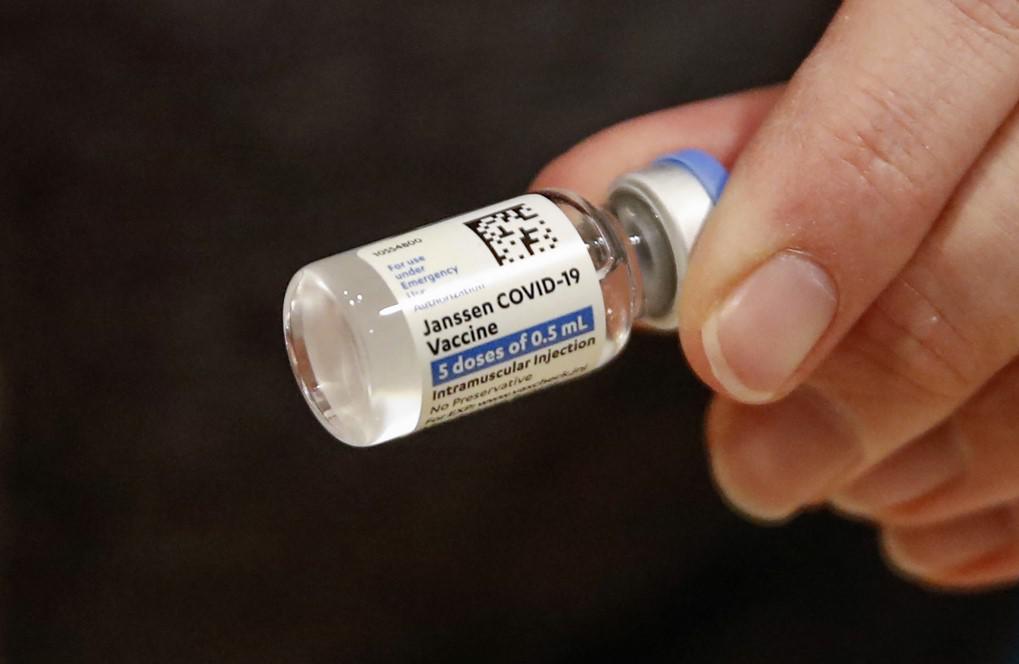 Vaccino Johnson & Johnson: come è fatto, effetti collaterali, 'bugiardino'