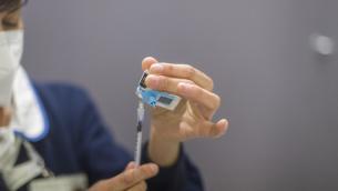 Vaccino Pfizer, Figliuolo: "Un milione di dosi distribuite entro 24 ore"