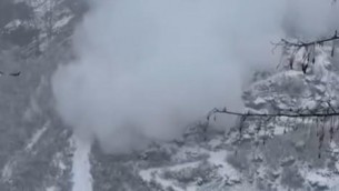 Val d'Aosta, il video della valanga di Gaby che ha isolato Gressoney