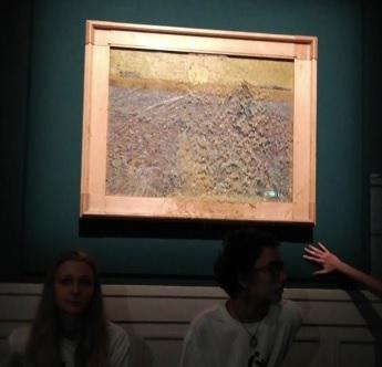 Van Gogh imbrattato a Roma, chi c'è dietro all'atto dimostrativo