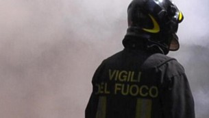 Varese, incendio in una palazzina: un morto e otto intossicati