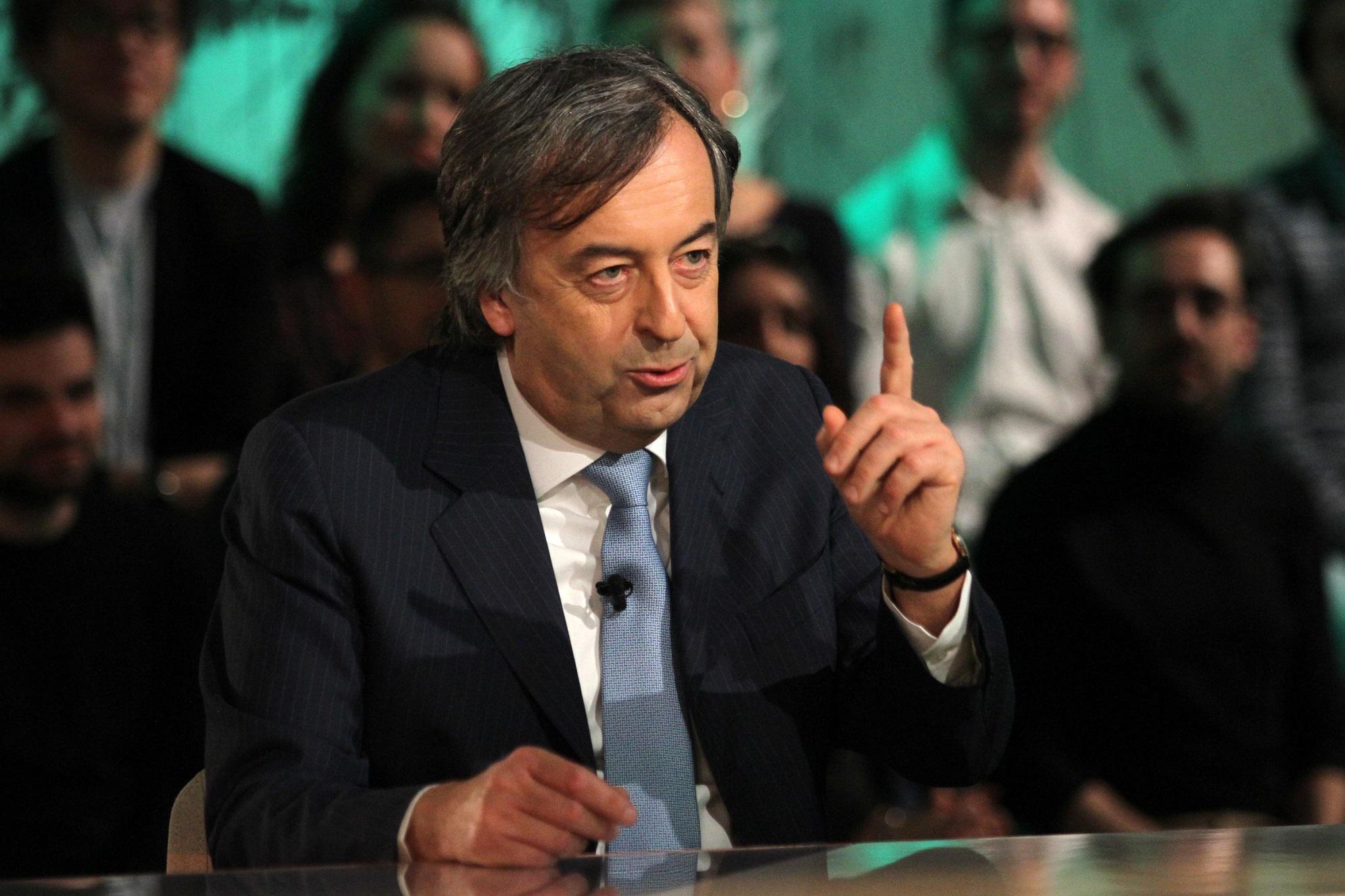 Variante Covid sudafricana, Burioni: "No a terrore gratuito"