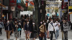Variante Omicron, Giappone chiude frontiere a stranieri