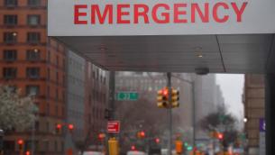 Variante Omicron, New York dichiara stato di emergenza