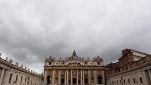 Vaticano apre a conservazione ceneri, il canonista: "Norma va incontro agli affetti"