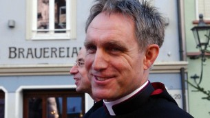 Vaticano, l'indiscrezione: "Padre Georg sarà nominato nunzio apostolico"