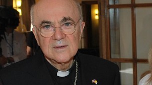 Vaticano, monsignor Viganò scomunicato per scisma