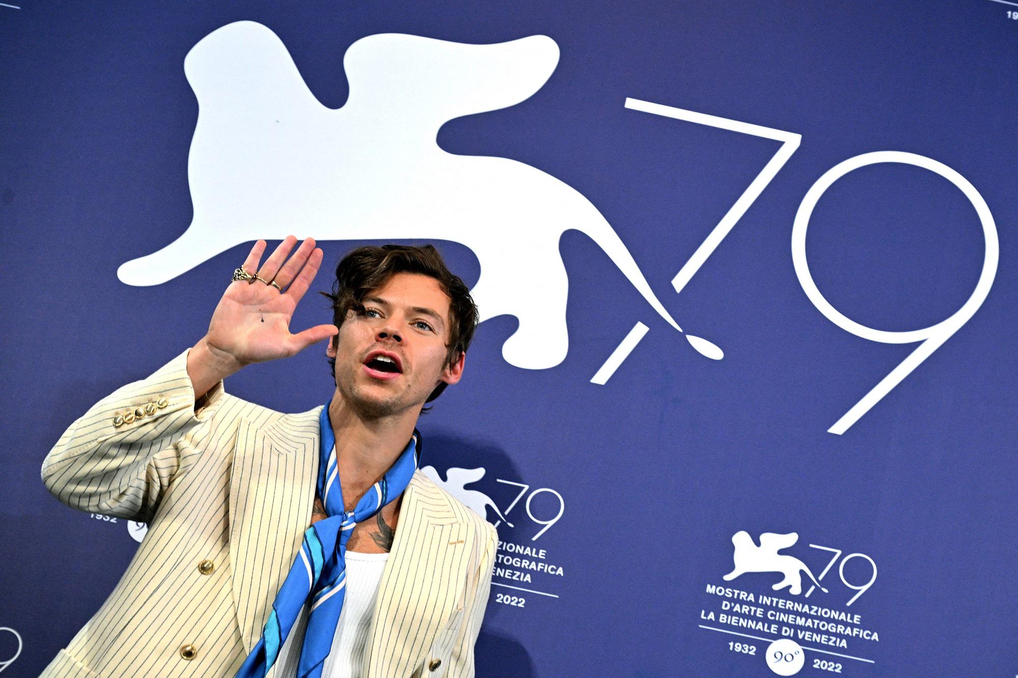 Venezia 79, Harry Styles: "Fare l'attore è divertente, forse continuerò"