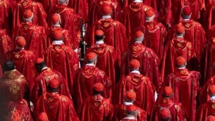 Verso il conclave, cardinali: "Sarà breve