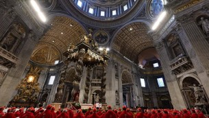 Verso il Conclave, l'auspicio dei cardinali nelle Congregazioni: "Prossimo Papa sia profetico"