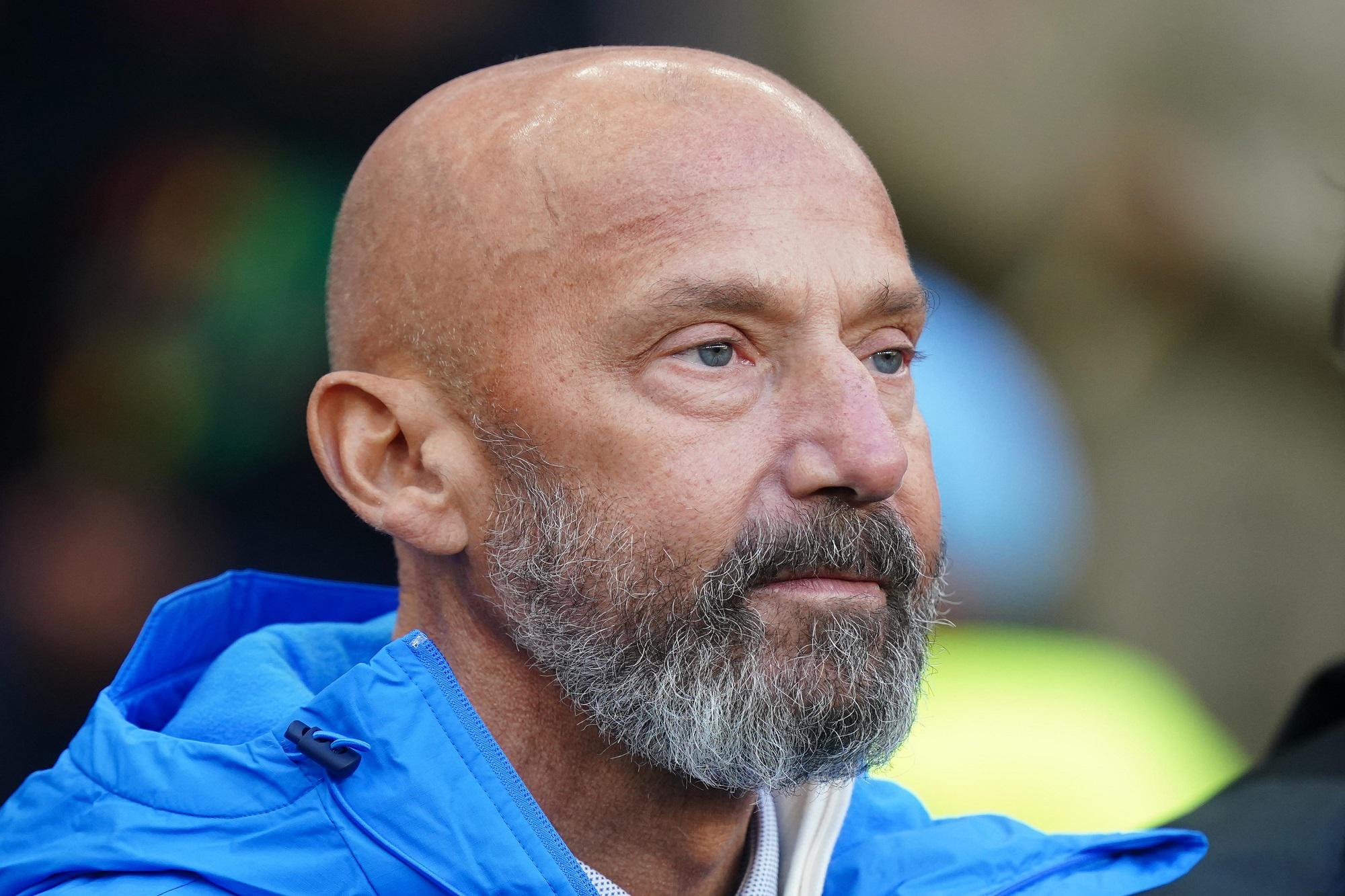 Vialli, l'addio della Sampdoria: "Uno di noi, non ti dimenticheremo mai"
