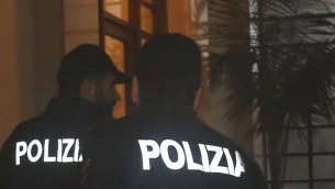 Violenza di gruppo su due minorenni a Seminara: sei condanne