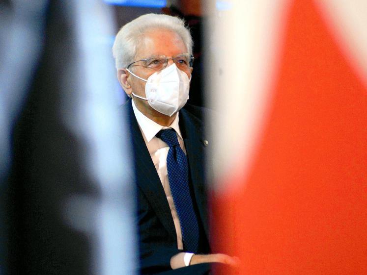 Violenza su donne, Mattarella: "Ancora molta strada da fare"