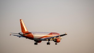 Volo EasyJet cancellato a causa di un 'incidente' in bagno