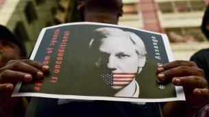 Wikileaks, "la Cia pianificò rapimento e assassinio Assange"