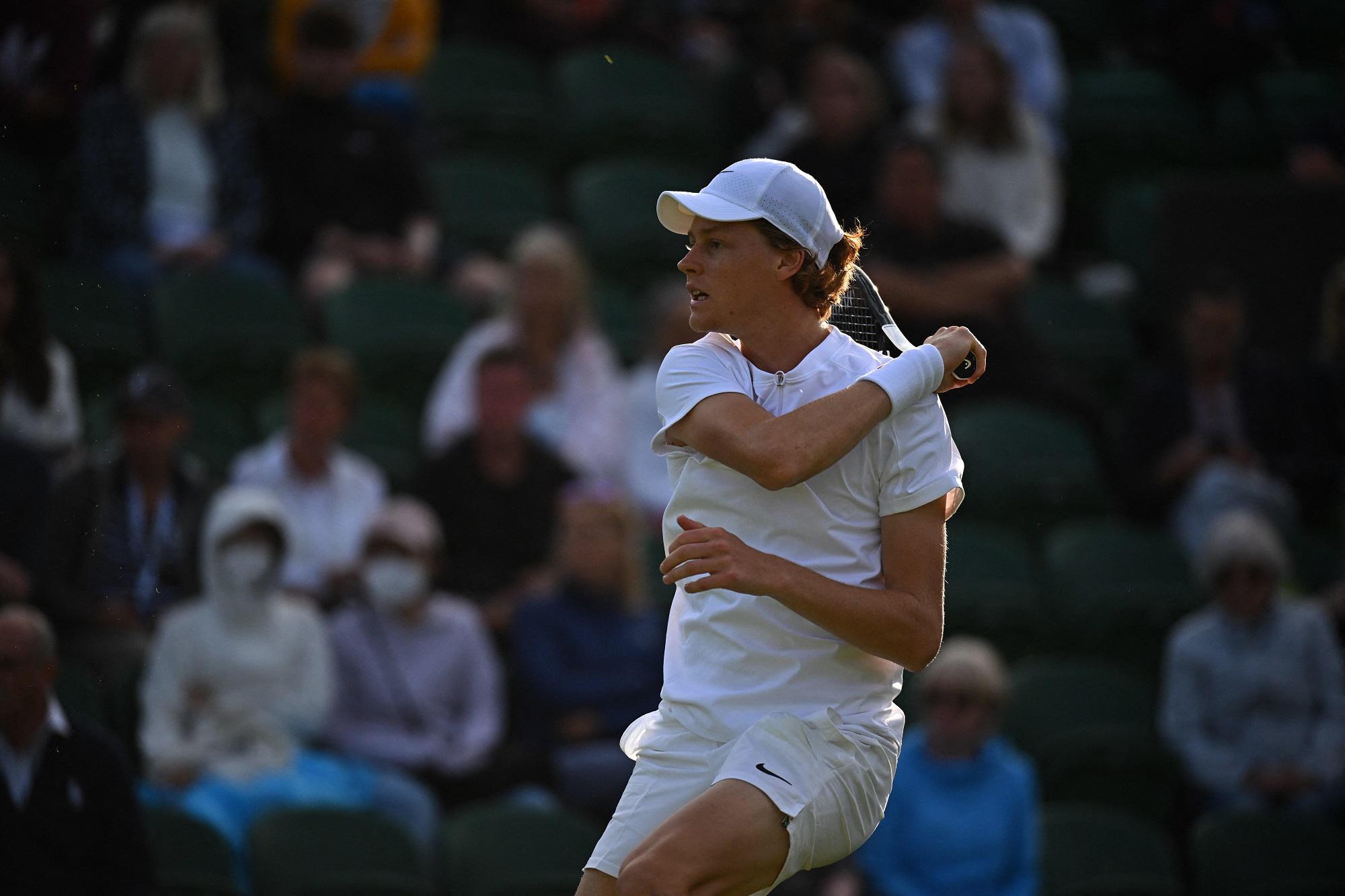 Wimbledon 2022, Sinner batte Alcaraz e va ai quarti