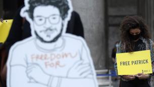 Zaki resta ancora in carcere in Egitto