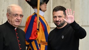 Zelensky in Vaticano, Papa: "Grazie per questa visita"