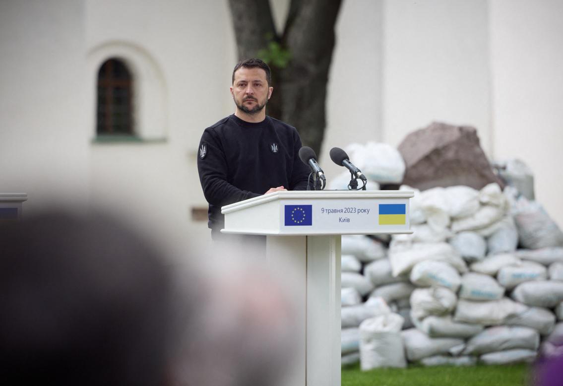 Zelensky, possibile visita a Roma per incontri con Papa e Meloni