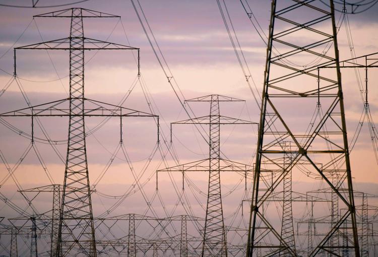 Zelensky: Ucraina aumenterà esportazione di elettricità in Europa