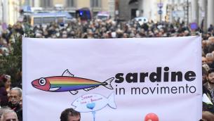 Zingaretti si dimette, Sardine in pressing sul Pd