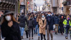 Zona arancione per 5 regioni, le altre in zona gialla