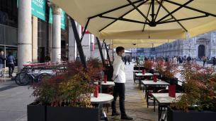 Zona gialla, ristoranti aperti e regole: tavoli e orario, le Faq